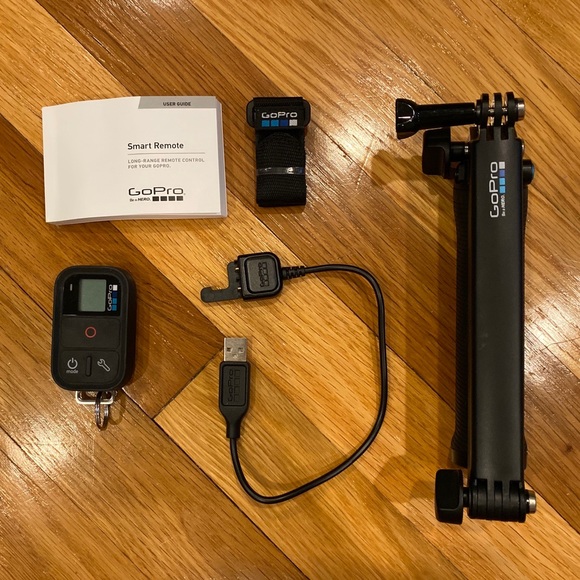 GoPro Other - GoPro Smart Remote & 3-Way (Grip | Arm | Tripod)